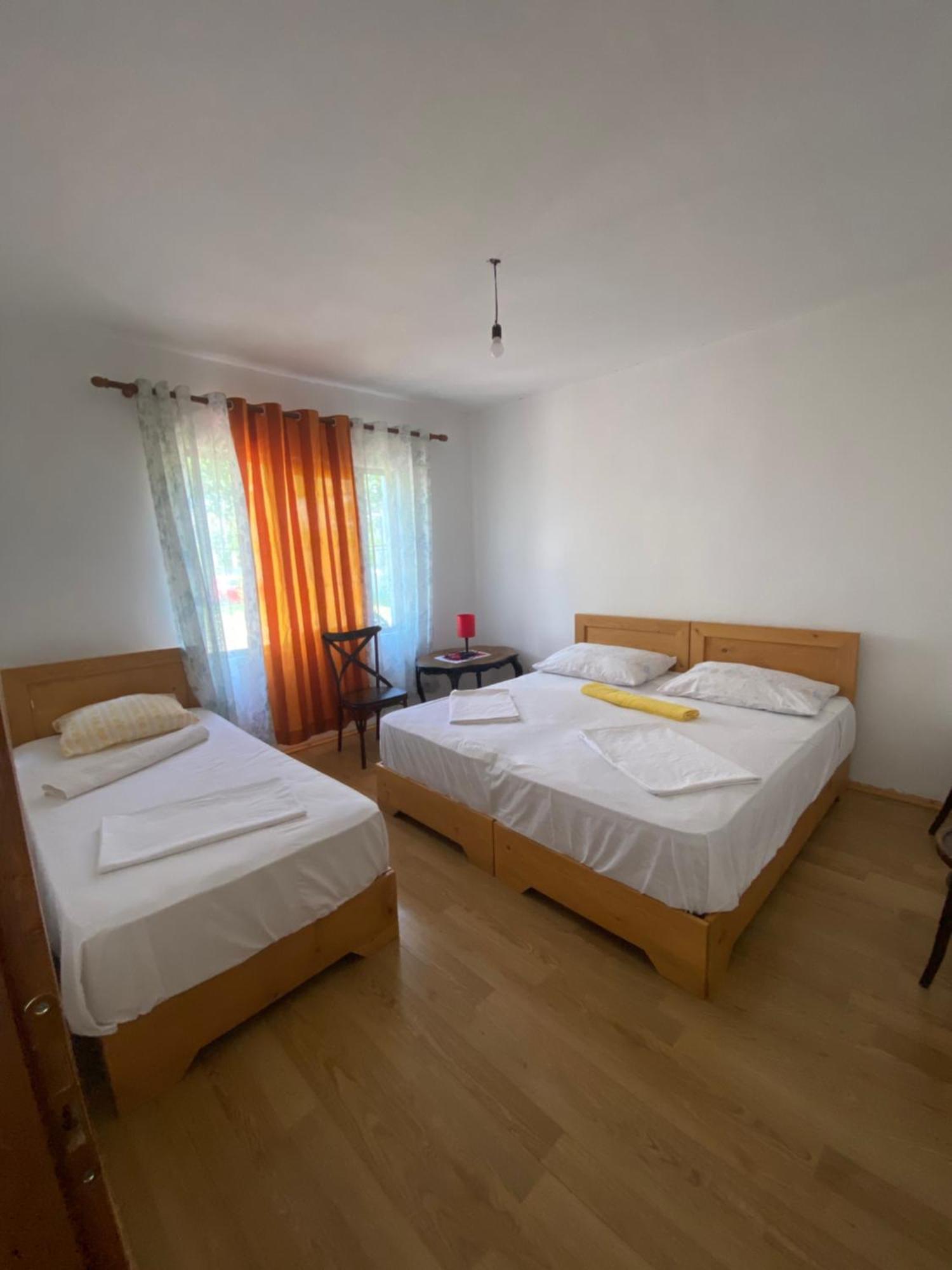 Rupa Guest House Camping Shkoder Exterior photo